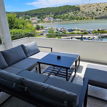 לופאר Mariva Apartments מראה חיצוני תמונה