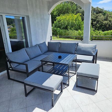 לופאר Mariva Apartments מראה חיצוני תמונה